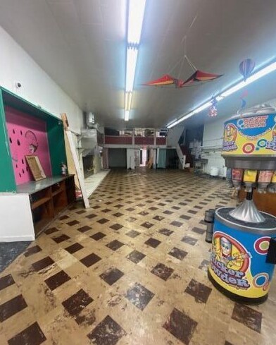 More Photos Of 116 Nash St SW, Wilson General Retail For Sale