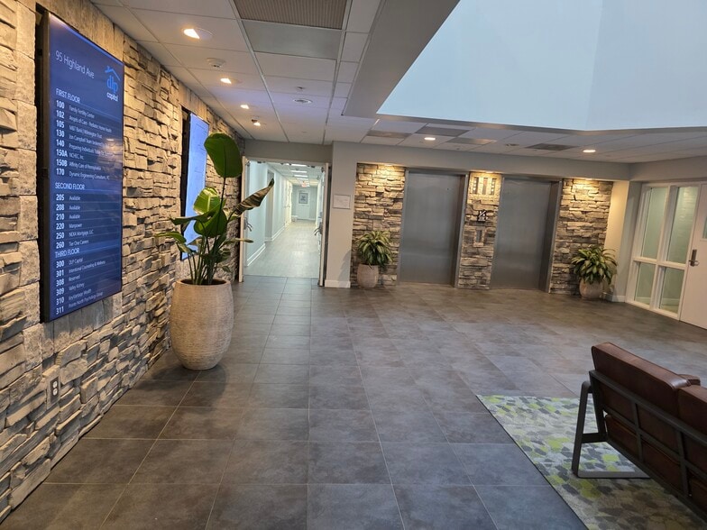 More Photos Of 95 Highland Ave, Bethlehem Office For Lease