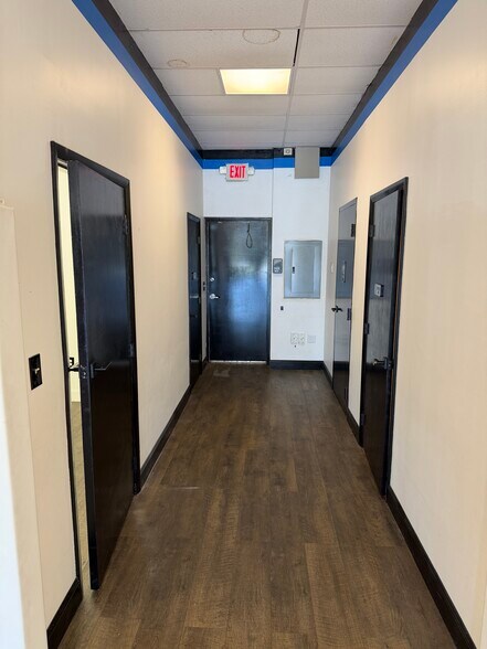 More Photos Of 4570 Lyons Rd, Coconut Creek Unknown For Lease