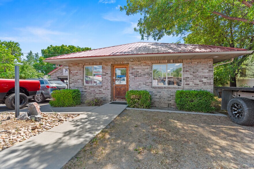 More Photos Of 225 W State St, Lehi Auto Dealership For Sale