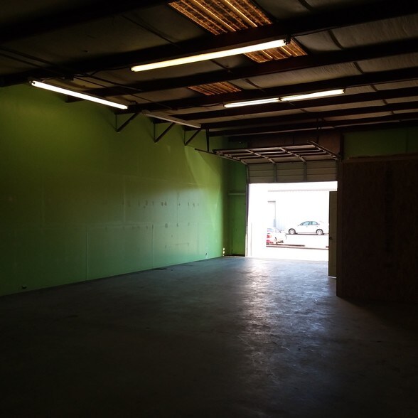 More Photos Of 712-722 Oliver Rd, Montgomery Light Distribution For Sale