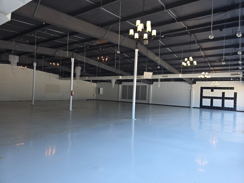 More Photos Of 602 Anderson St, Piedmont General Retail For Lease