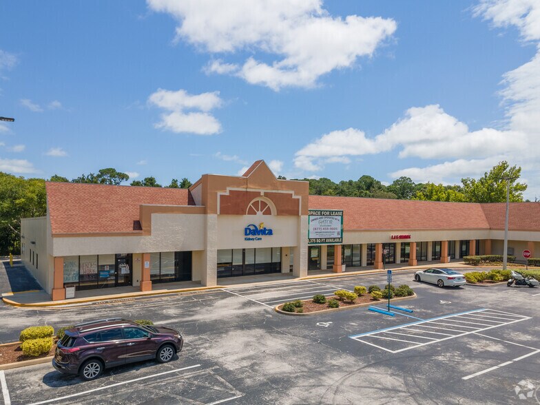 More Photos Of 4011-4031 S Nova Rd, Port Orange General Retail For Lease