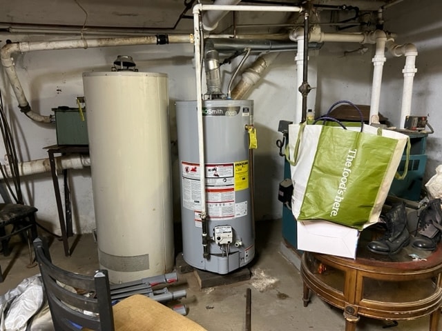 More Photos Of 377 Seneca Ave, Ridgewood Storefront Retail Office For Lease