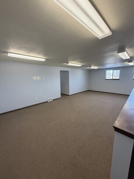 More Photos Of 3606 E Wellesley Ave, Spokane Service For Lease