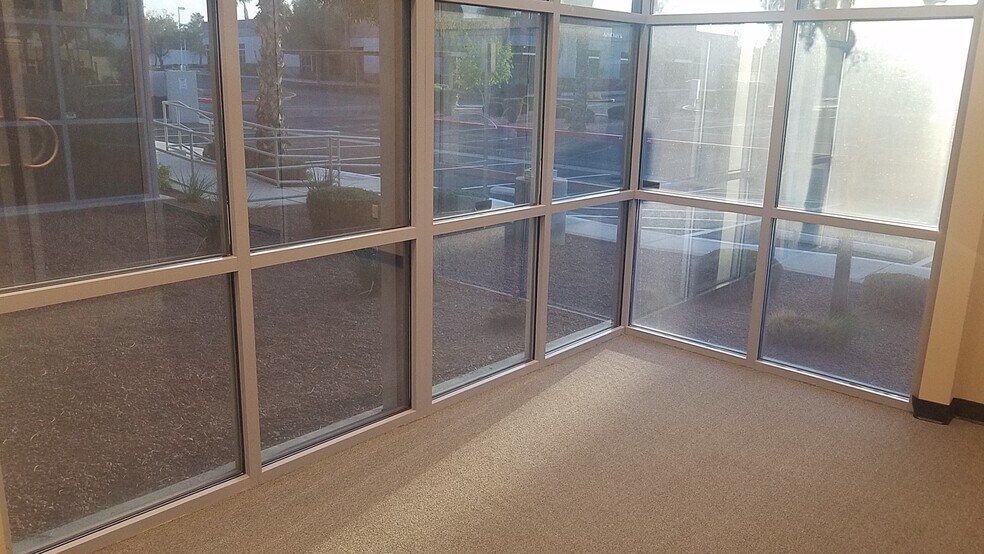 More Photos Of 375 N Stephanie St, Henderson Office For Lease