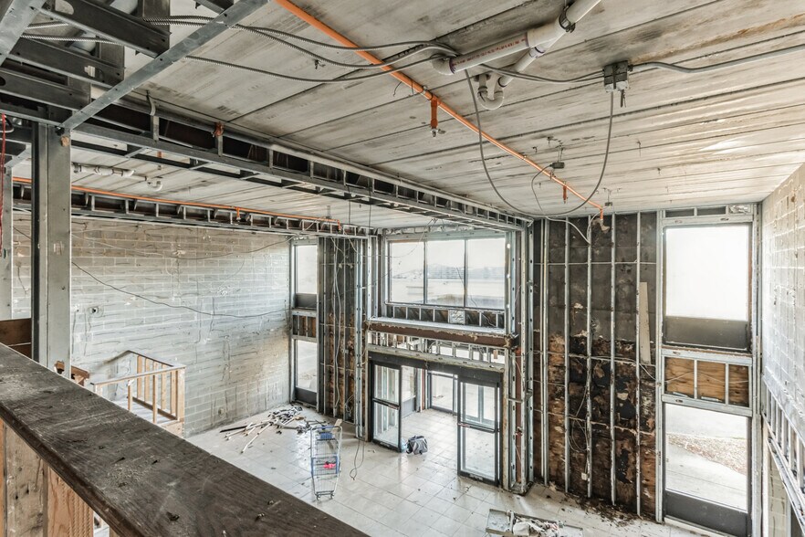 More Photos Of 24058 Sussex Hwy, Seaford Hotel For Sale