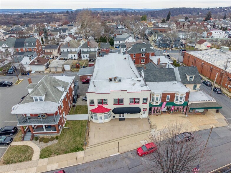 More Photos Of 1707 Washington Blvd, Easton Storefront Retail Residential For Sale