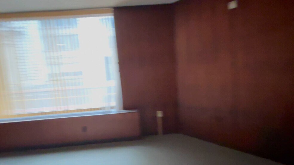 More Photos Of 8-18 W Market St, Wilkes Barre Office For Lease