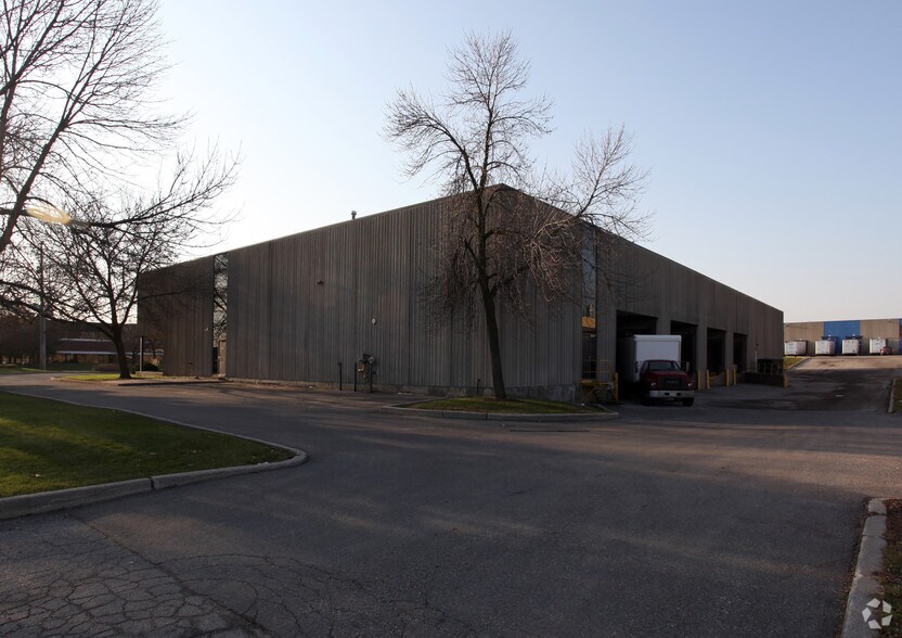 More Photos Of 200 Walker Dr, Brampton Manufacturing For Lease