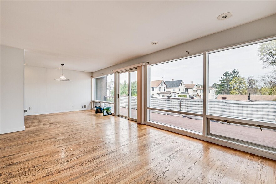 More Photos Of 167-169 N Main St, Milltown Office Residential For Sale