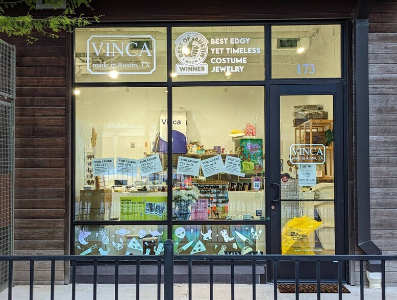 More Photos Of 1800 E 4th St, Austin Multifamily For Sale