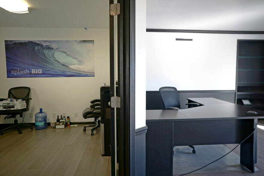 More Photos Of 114 Canfield Pl, Hendersonville Office For Sale