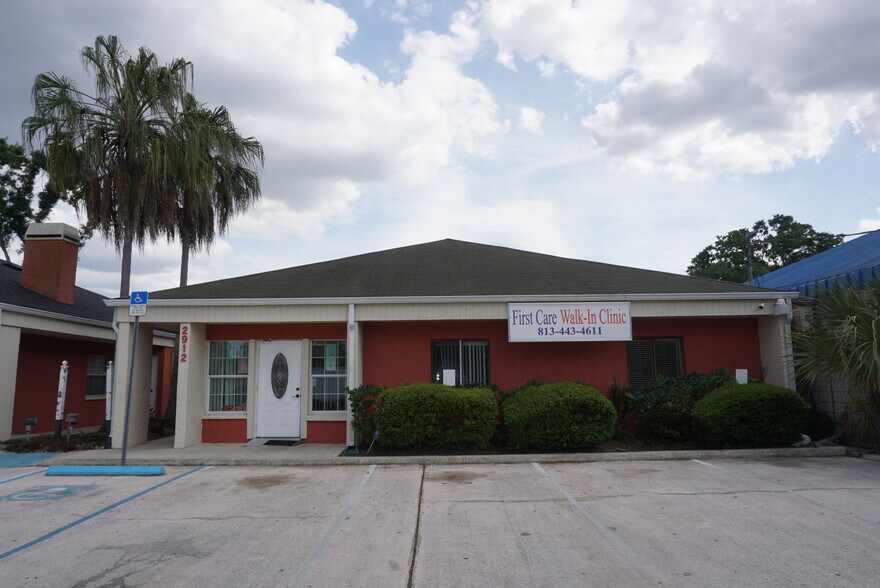 More Photos Of 2910 W Waters Ave, Tampa Medical For Sale