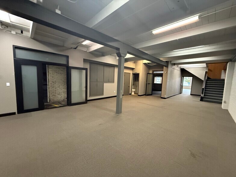 More Photos Of 2812 Rucker Ave, Everett Storefront For Lease