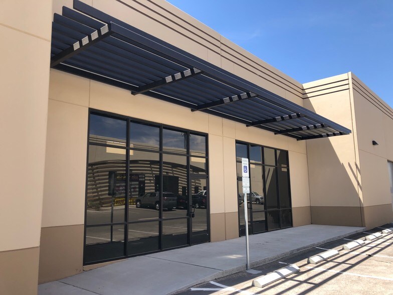 More Photos Of 12305 Mercantile Ave, El Paso Warehouse For Lease
