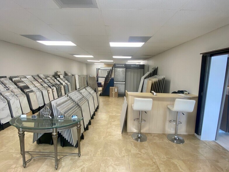 More Photos Of 4529 Del Prado Blvd S, Cape Coral General Retail For Sale
