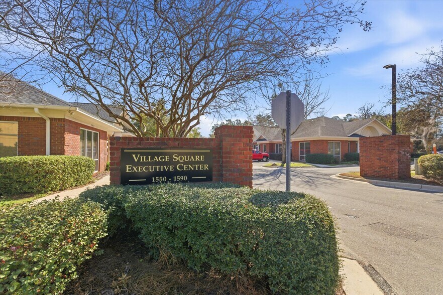 More Photos Of 1574 Village Square Blvd, Tallahassee Office For Lease