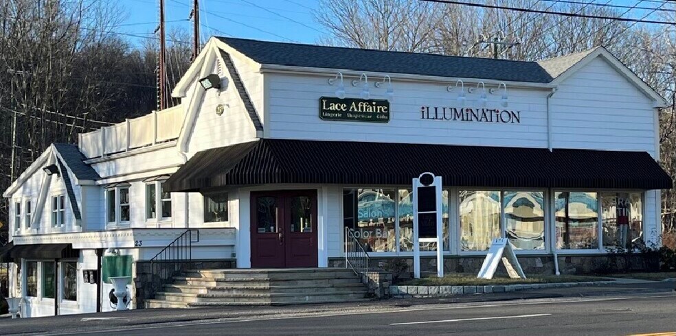 More Photos Of 23 Danbury Rd, Wilton Storefront Retail Office For Sale