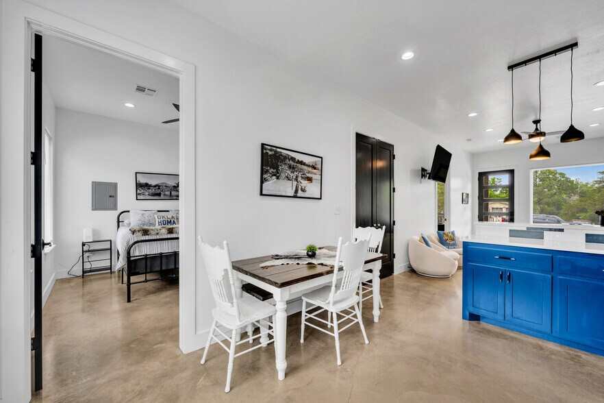 More Photos Of 115 Sheridan North St, Medicine Park Multifamily For Sale