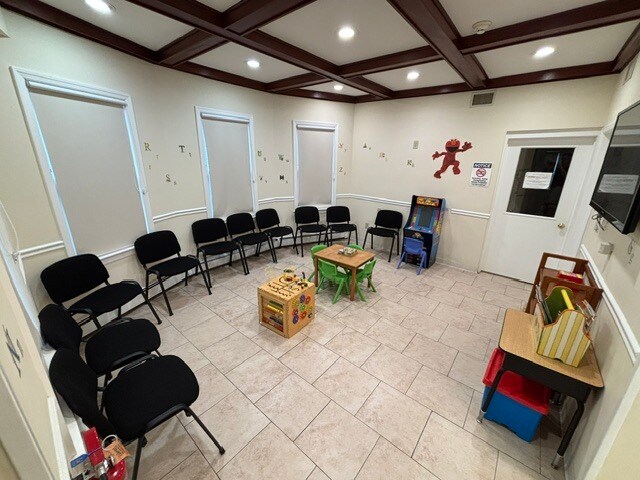 More Photos Of 259 Kinderkamack Rd, Westwood Office Residential For Lease