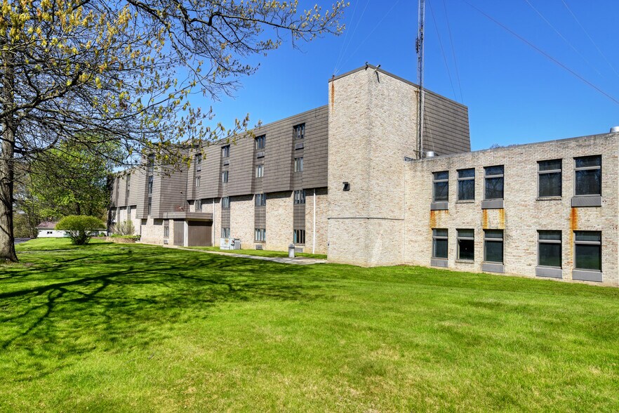More Photos Of 1500 McKinley Ave, Niles Assisted Living For Sale