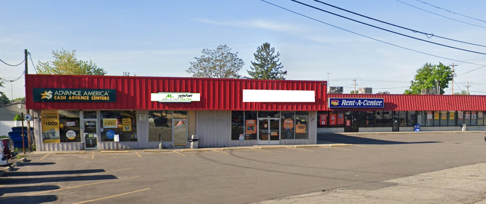 Primary Photo Of 2128 Columbus Rd NE, Canton Storefront For Sale