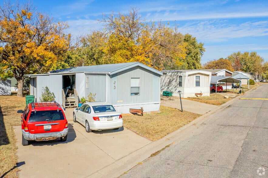 Primary Photo Of , Wichita Multifamily For Sale