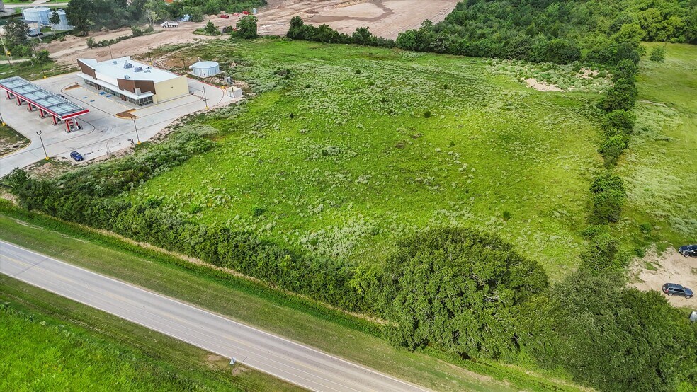 More Photos Of 17575 Bauer rd, Cypress Land For Sale