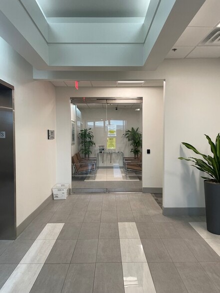 More Photos Of 4800 N Federal Hwy, Boca Raton Medical For Sale