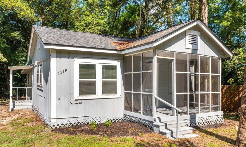 More Photos Of 219 Cherokee St, Jacksonville Specialty For Sale
