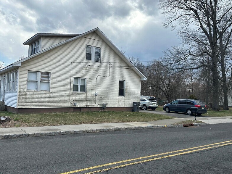 More Photos Of 1614 Stelton Rd, Piscataway Service Station For Sale