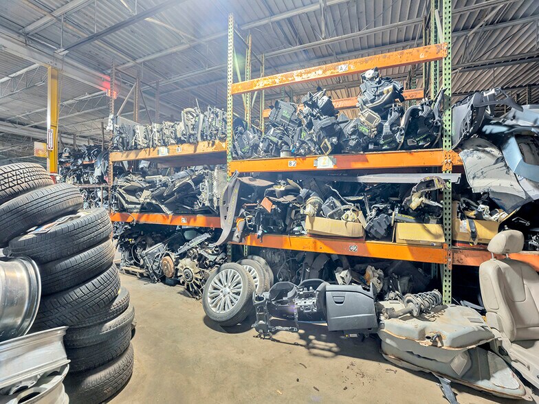 More Photos Of 7780 Majestic Ave, Detroit Warehouse For Sale