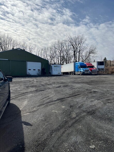More Photos Of 832 Trexlertown Rd, Breinigsville Warehouse For Sale
