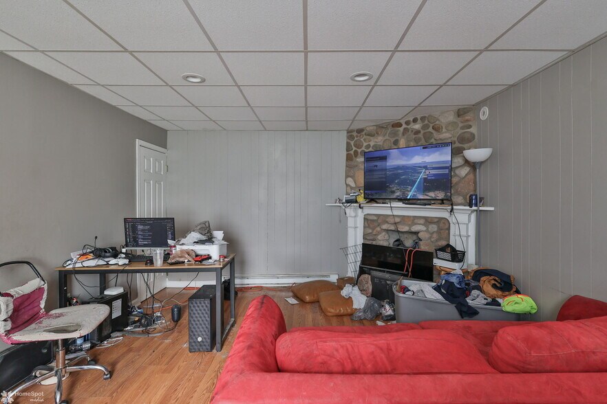 More Photos Of 302 W Abbott St, Lansford Multifamily For Sale