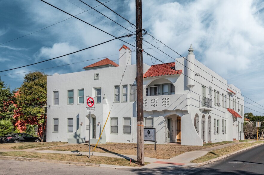 More Photos Of 403 W Hollywood Ave, San Antonio Apartments For Sale