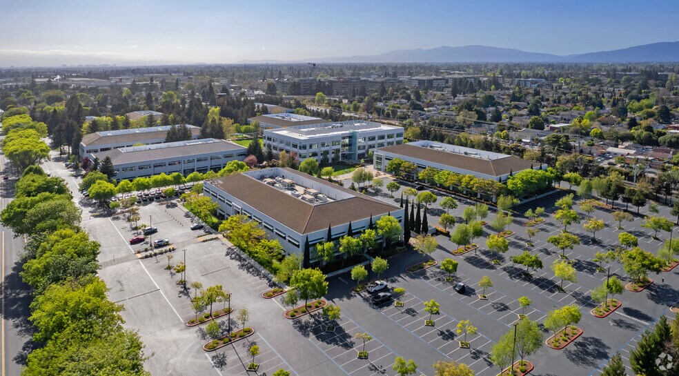 More Photos Of 400 W California Ave, Sunnyvale Unknown For Lease