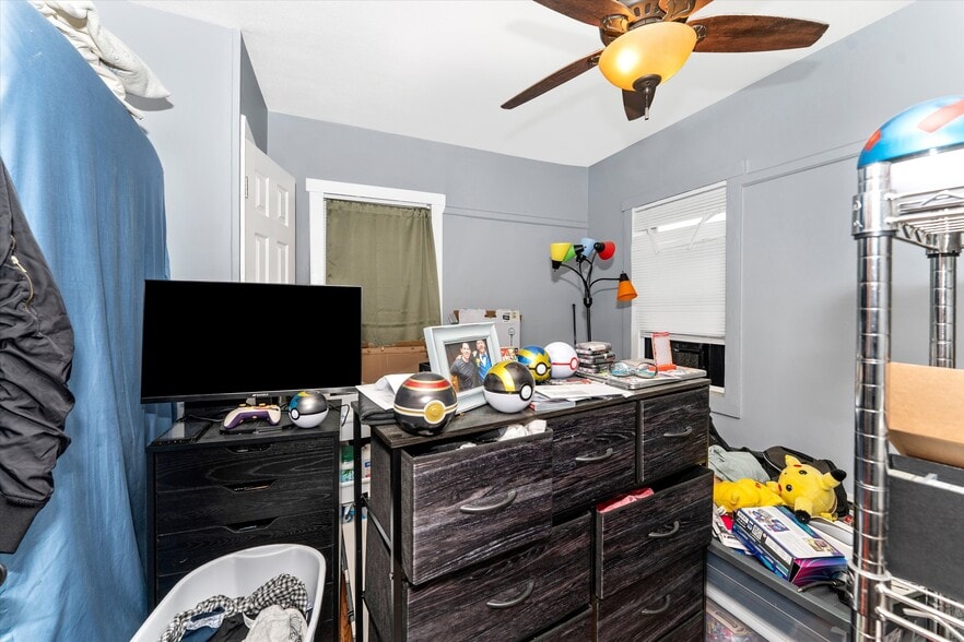 More Photos Of 229 N Church St, Thurmont Apartments For Sale