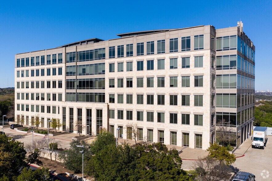 More Photos Of 2801 Via Fortuna, Austin Office For Lease