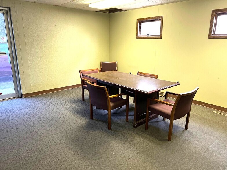 More Photos Of 210 N Longwood St, Rockford Medical For Sale