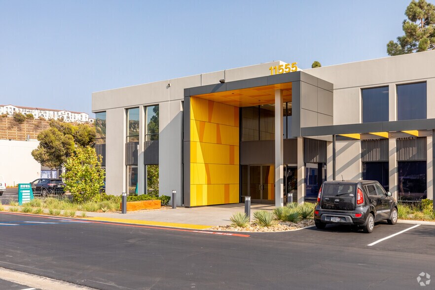 More Photos Of 11555 Sorrento Valley Rd, San Diego Unknown For Lease