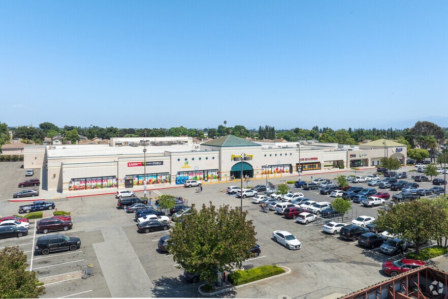 More Photos Of 2090 S Garey Ave, Pomona General Retail For Sale