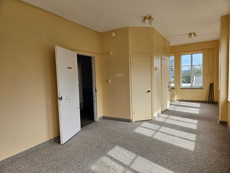 More Photos Of 1109 6th Ave N, Great Falls Assisted Living For Sale