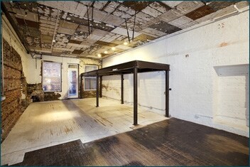 More Photos Of 431 Washington St, New York Storefront Retail Office For Lease