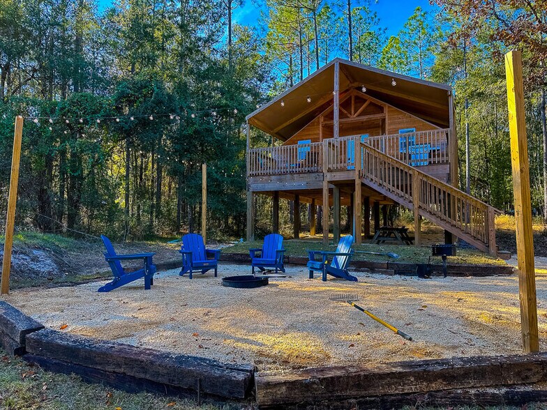 More Photos Of 7009 Creek Stone Rd, Milton Lodge Meeting Hall For Sale