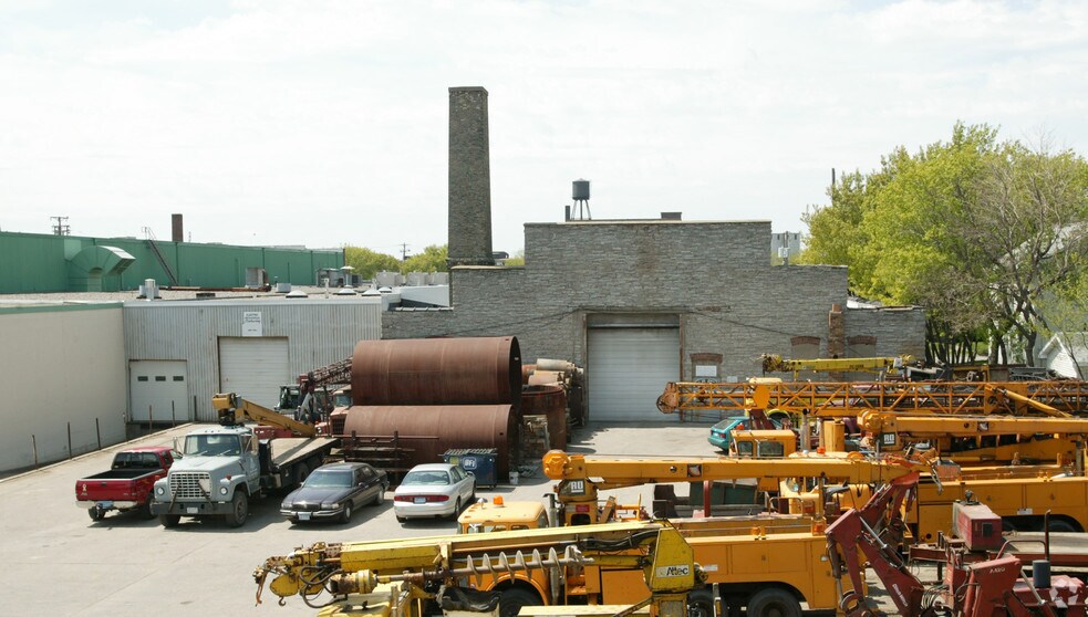 More Photos Of 1517-1519 NE Central Ave, Minneapolis Coworking Space