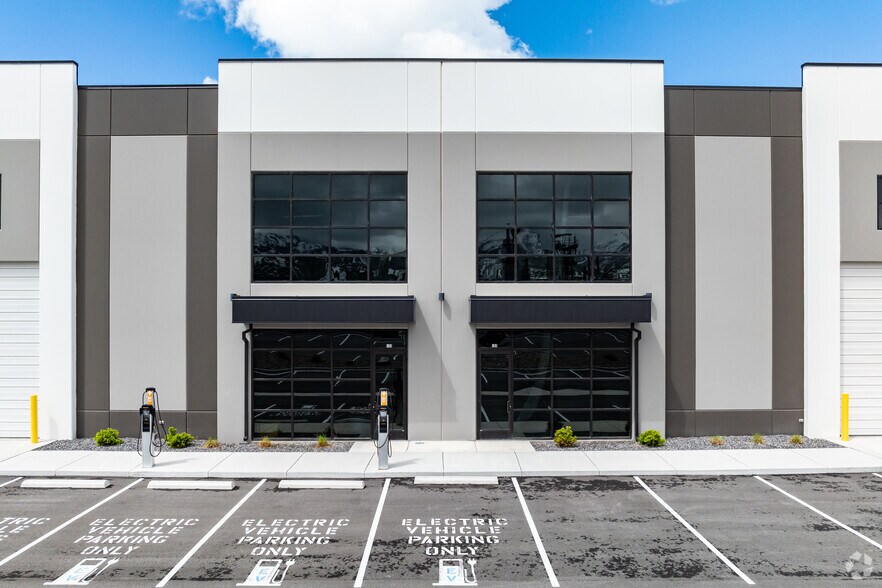 More Photos Of 2279 1250, Woods Cross Warehouse For Lease