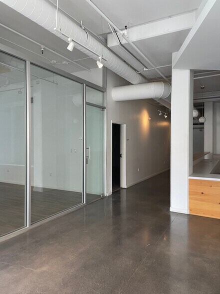 More Photos Of 1030 N Alvarado St, Los Angeles Apartments For Lease