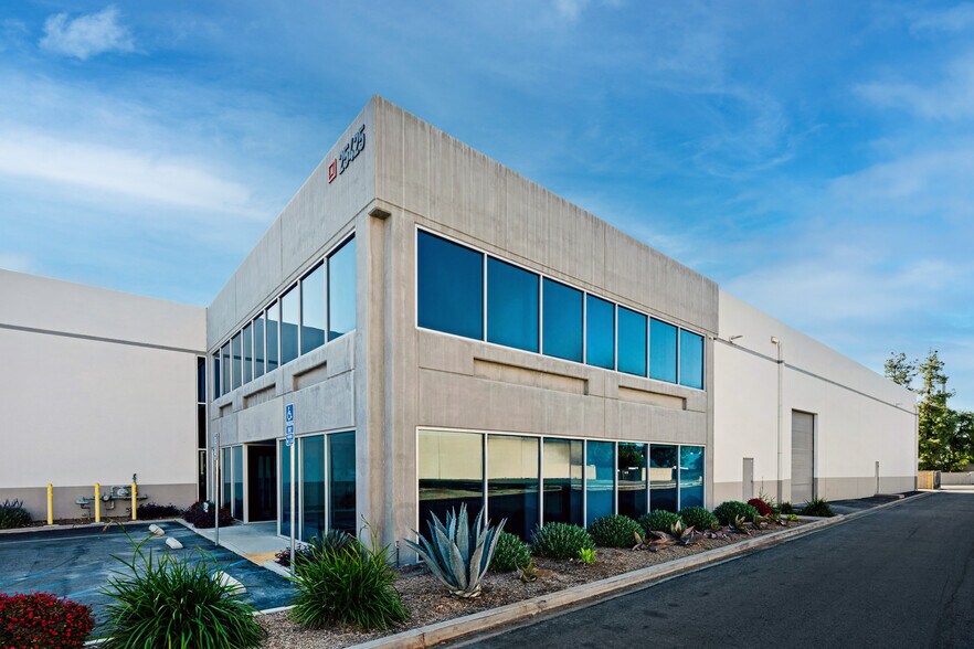 Primary Photo Of 25425 Rye Canyon Rd, Valencia Manufacturing For Lease