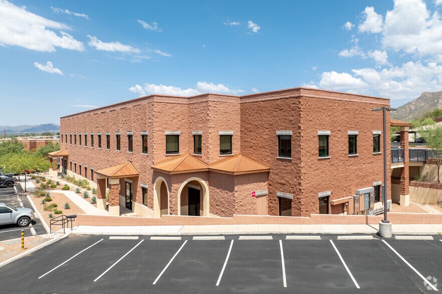 More Photos Of 7490 N Oracle Rd, Tucson Medical For Sale